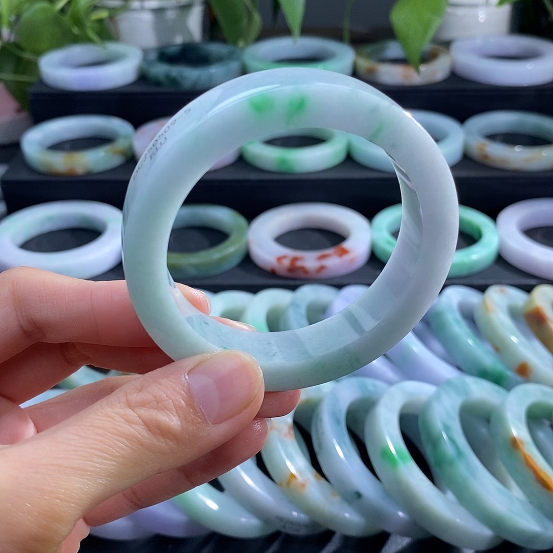 定制翡翠正未镶嵌