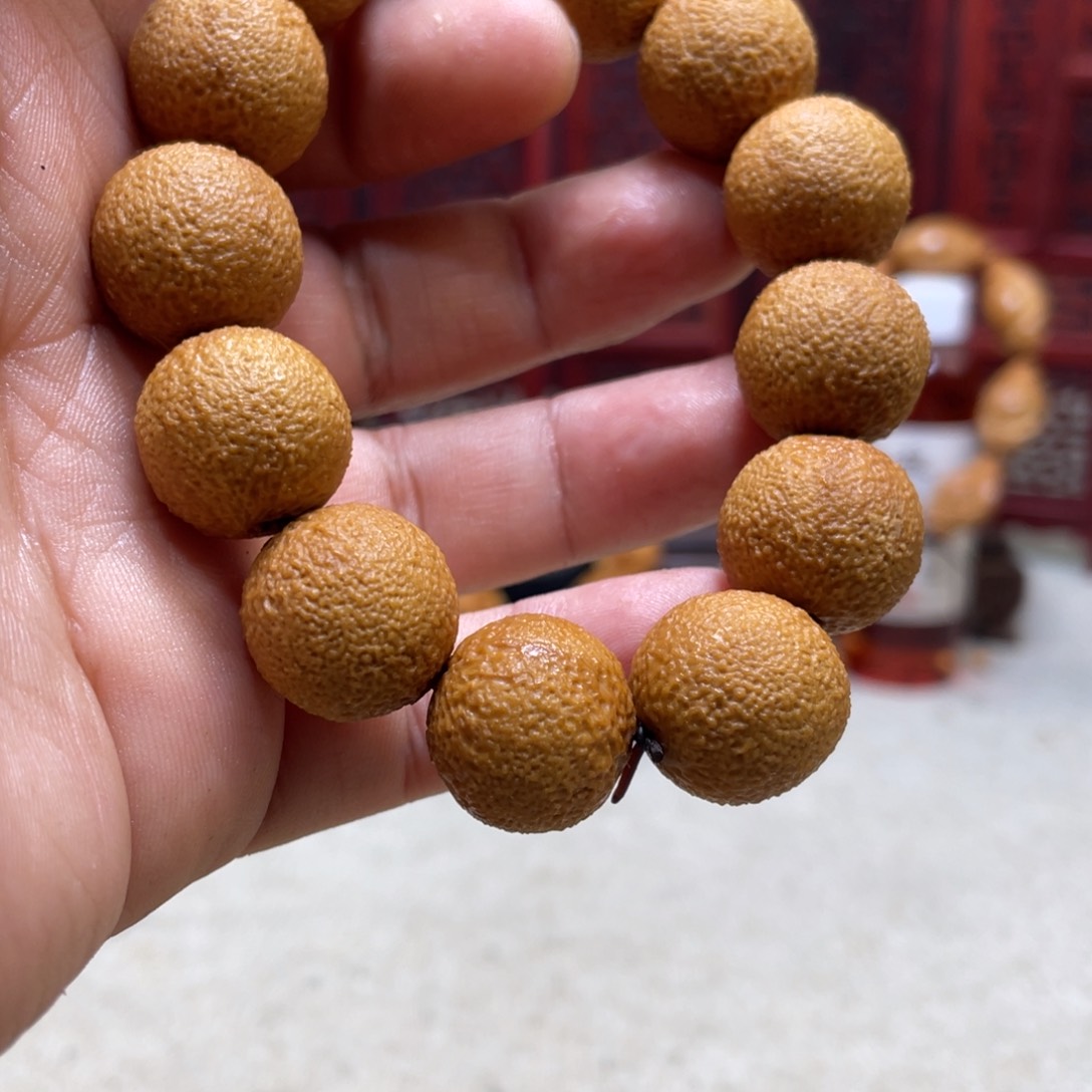 橄榄核吊坠橄榄核雕