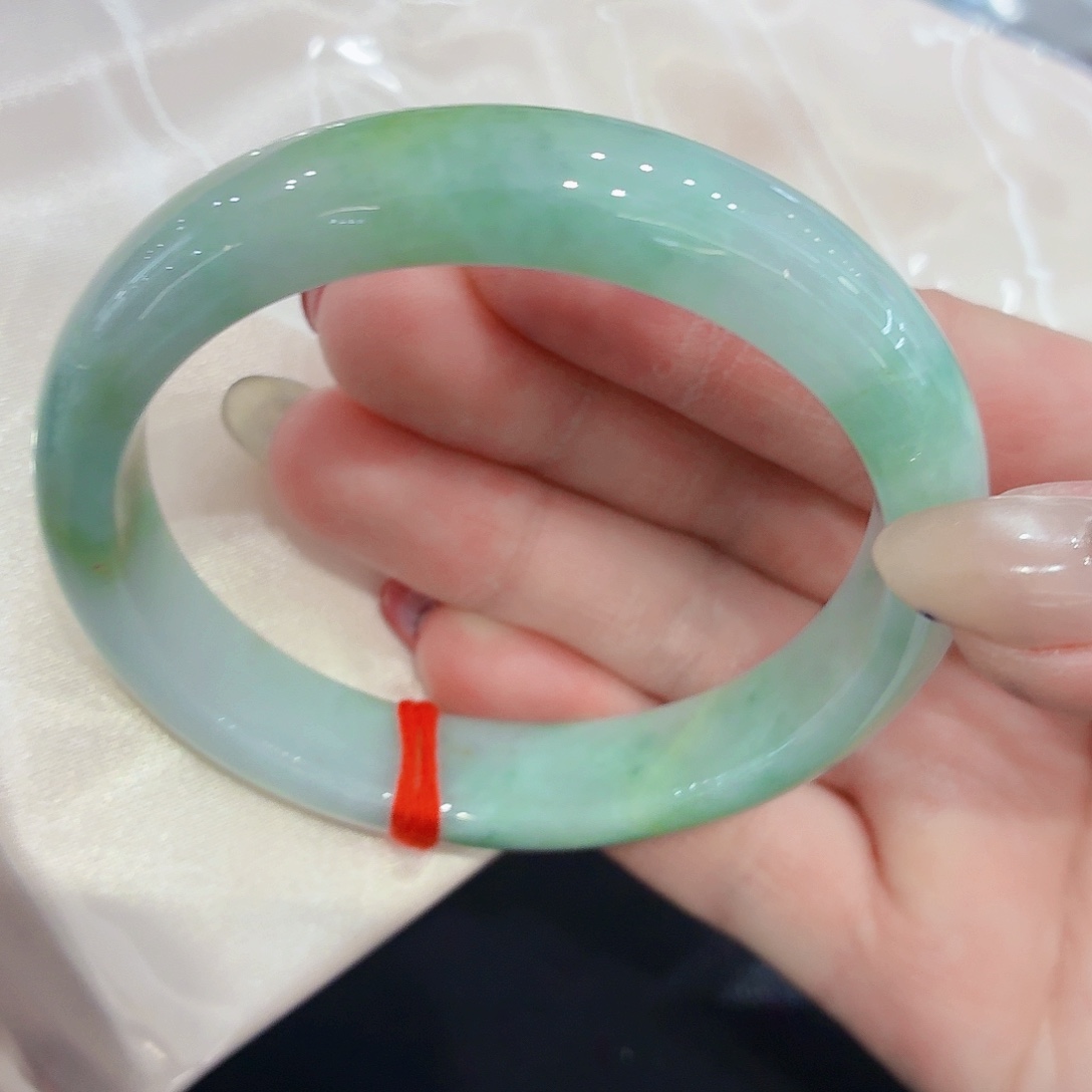 翡翠未镶嵌手镯翡翠58-57圈口