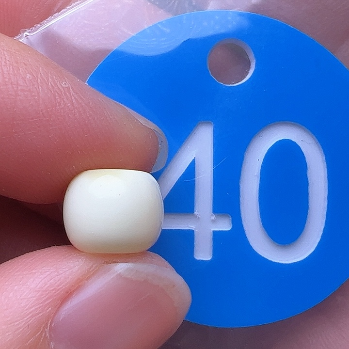 蜜蜡裸石未镶嵌9.3m m