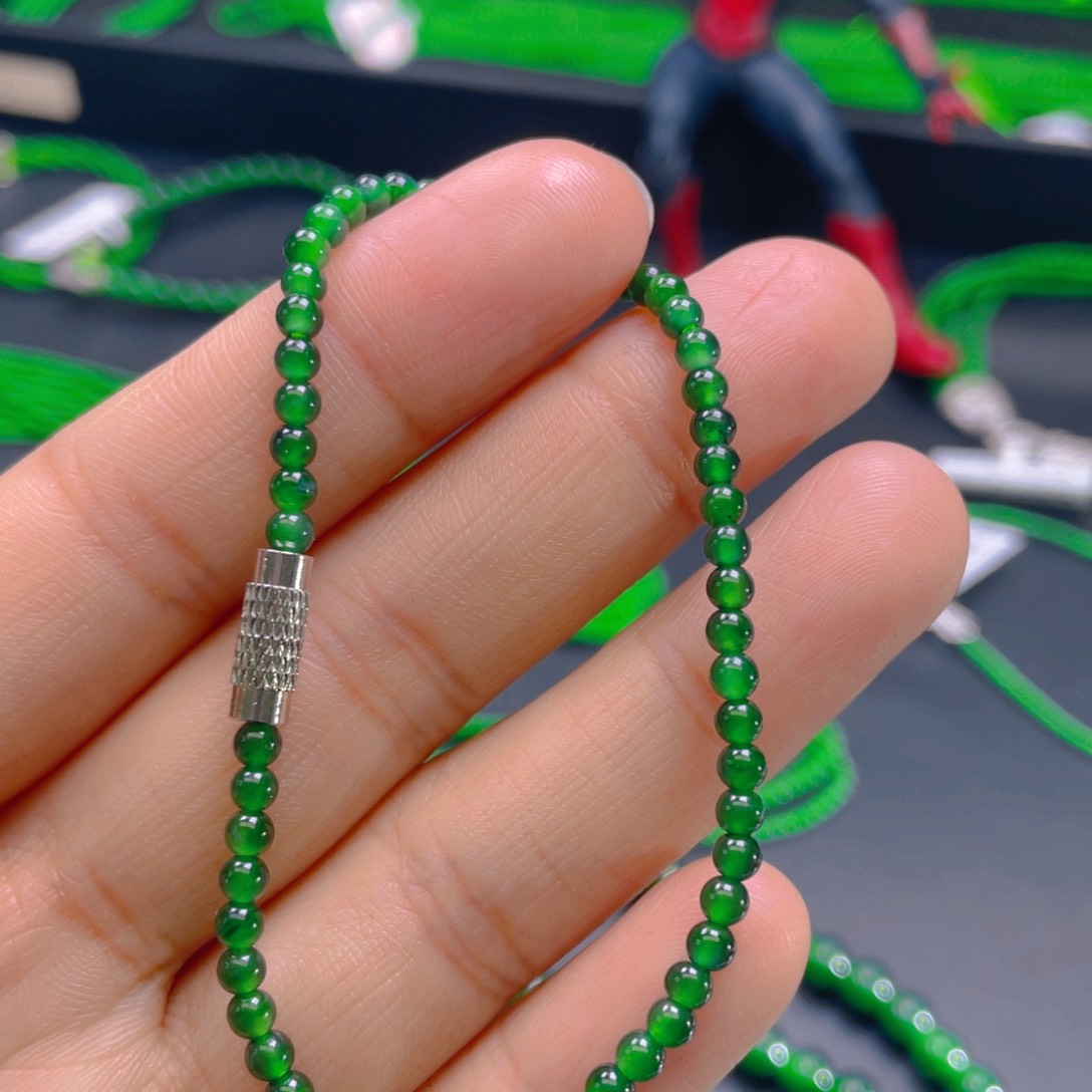 翡翠颈饰未镶嵌，1