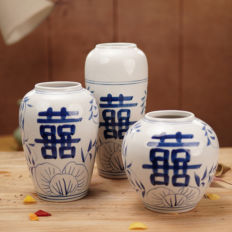景德镇新中式手绘青花喜字青花陶瓷花瓶家居客厅装饰摆件插花器