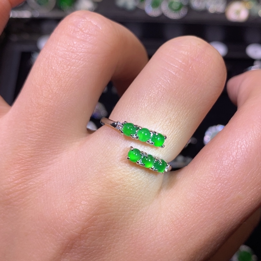 翡翠未镶嵌颈饰天然