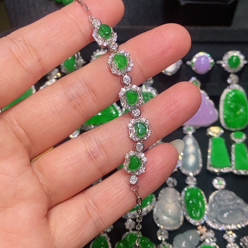 【闪购商品】翡翠手链未镶嵌天然翡翠