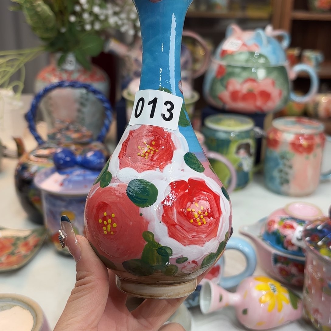 瓷片你是什么时候才回呀不说话