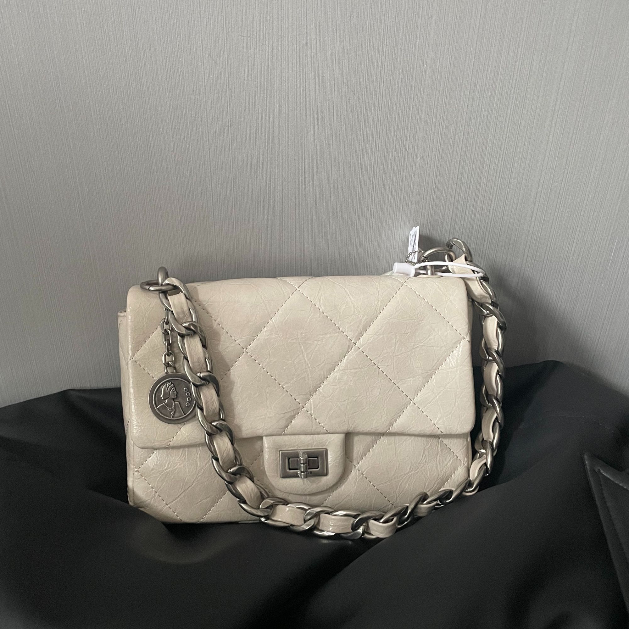 [尚欧定制] 新款白色单肩斜挎小香风菱格中号女士包包