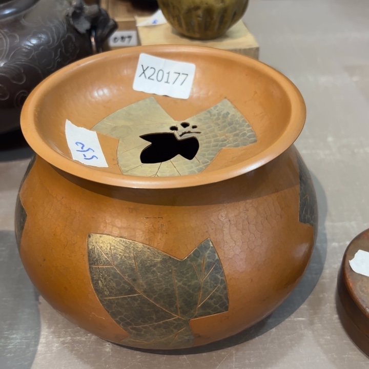 紫砂茶杯荔*非常美丽漂亮的物品