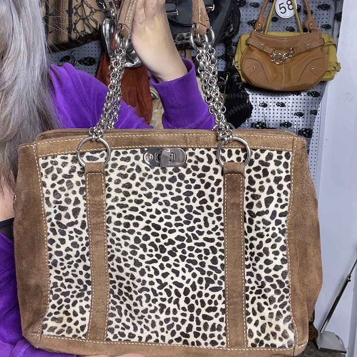 蚕丝包包包包包包包包豹纹