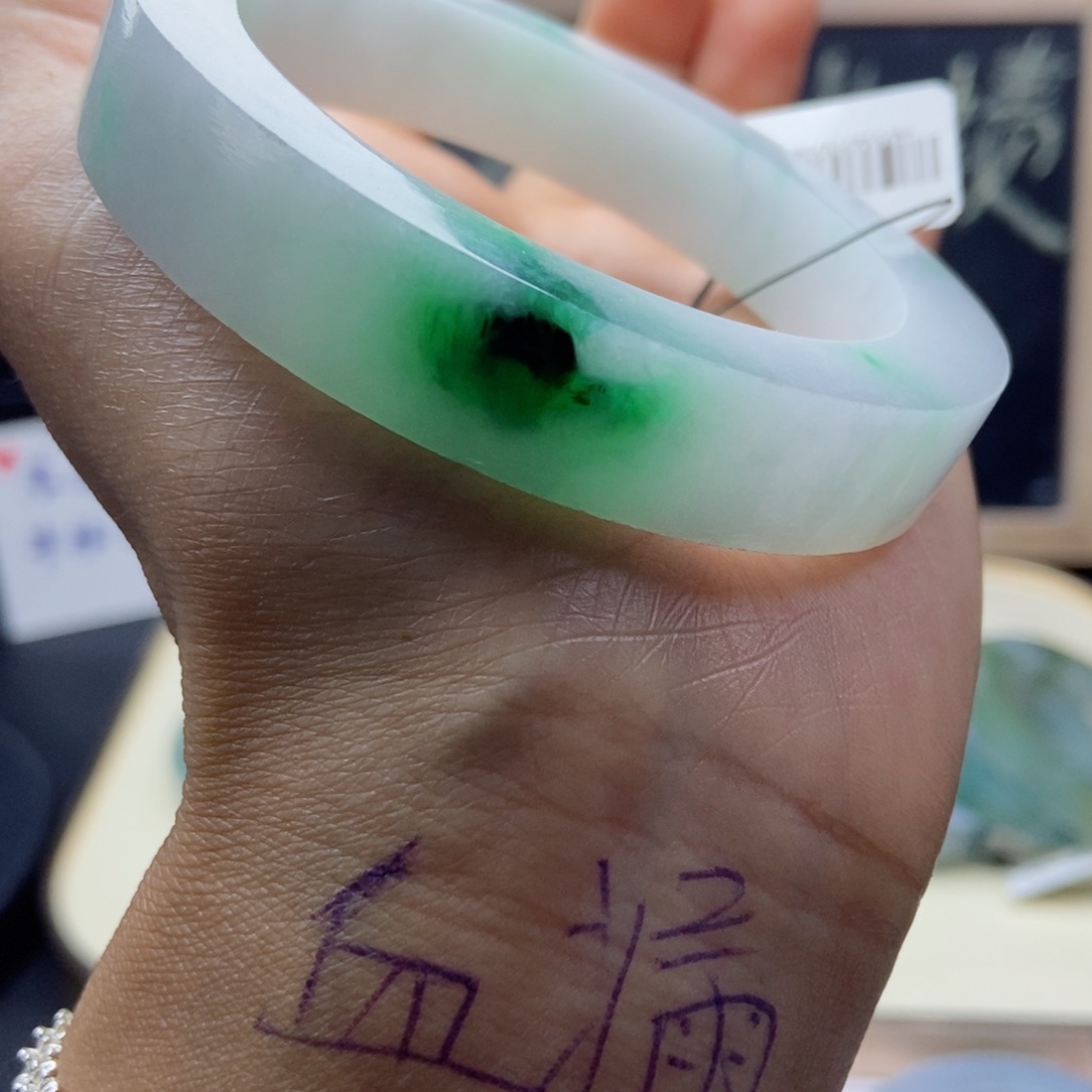 定制翡翠翡翠手镯未镶嵌
