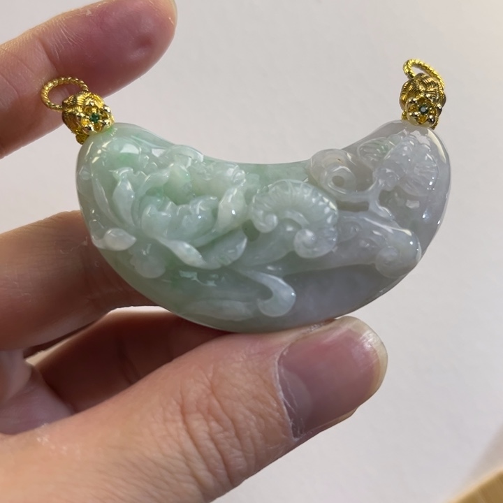 翡翠吊坠(赠链)未镶嵌代编织