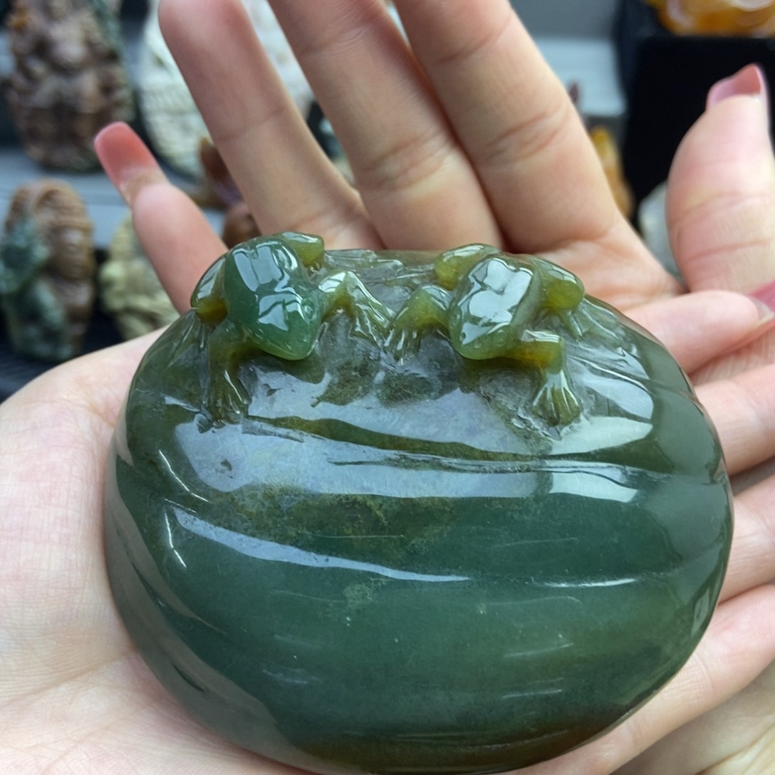 石英质玉挂件未镶嵌