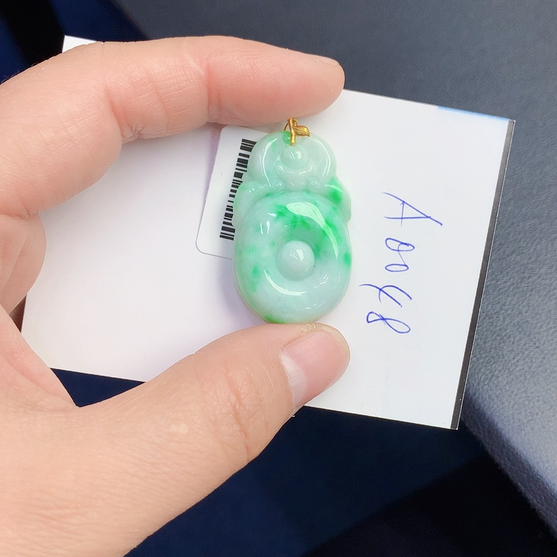 【闪购商品】翡翠颈饰18K金镶嵌0000000000