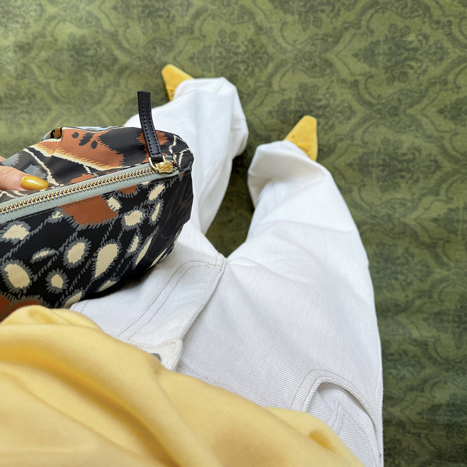 Vane｜“刀割” 冰岛灰加绒分割弯刀牛仔裤～