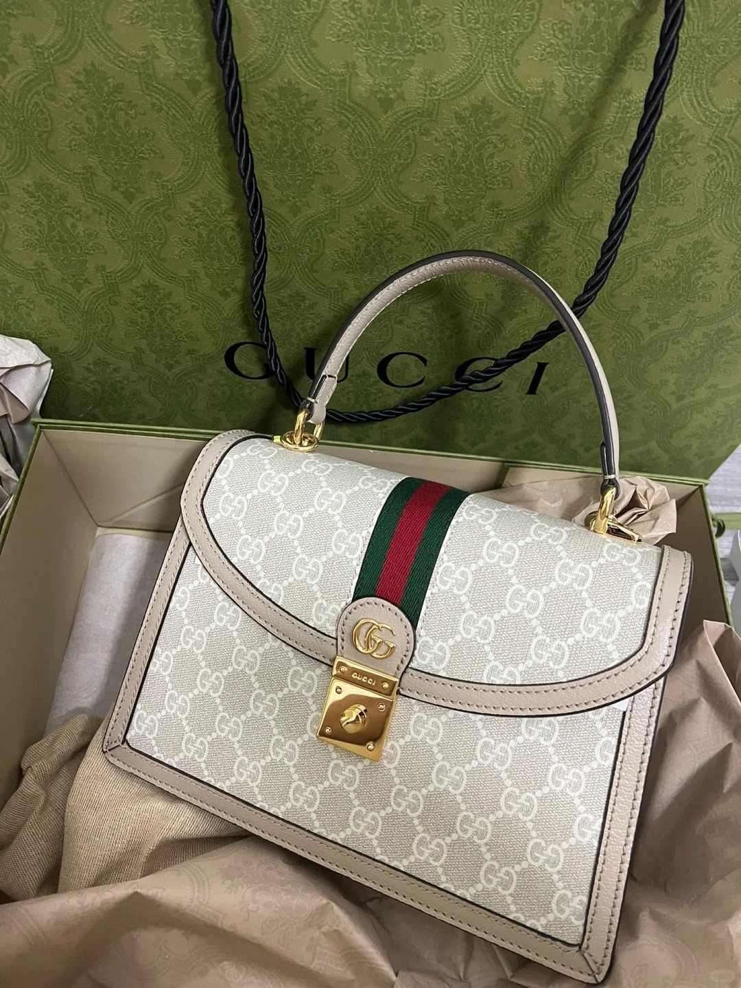 99新 GUCCI/古驰 op邮差小号燕麦色/99新/优选