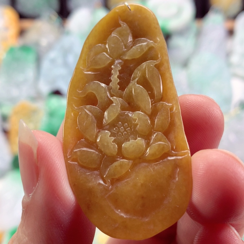 【闪购商品】翡翠吊坠(不含链)未镶嵌