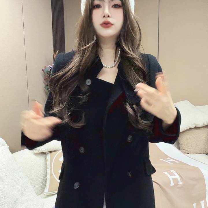 黑色大衣去哦哦哦图五童装中心