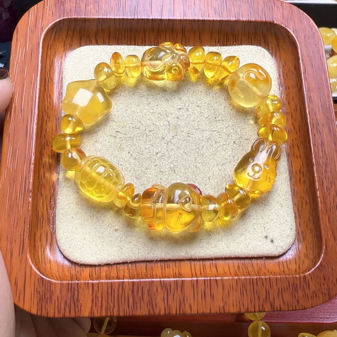 琥珀吊坠(不含链)未镶嵌