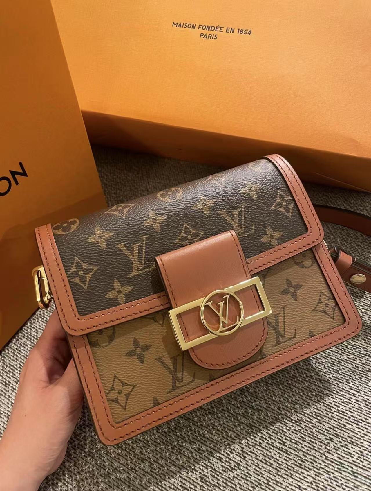 95新 LouisVuitton/路易威登 LV 达芙妮小号包/优品