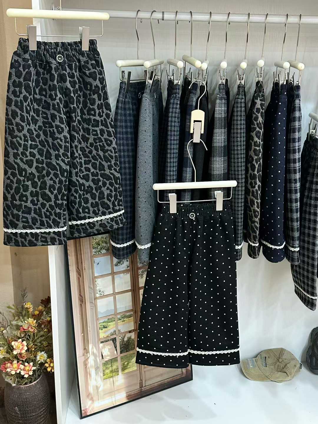 直播链接童装一体绒加厚格纹裤F001-050