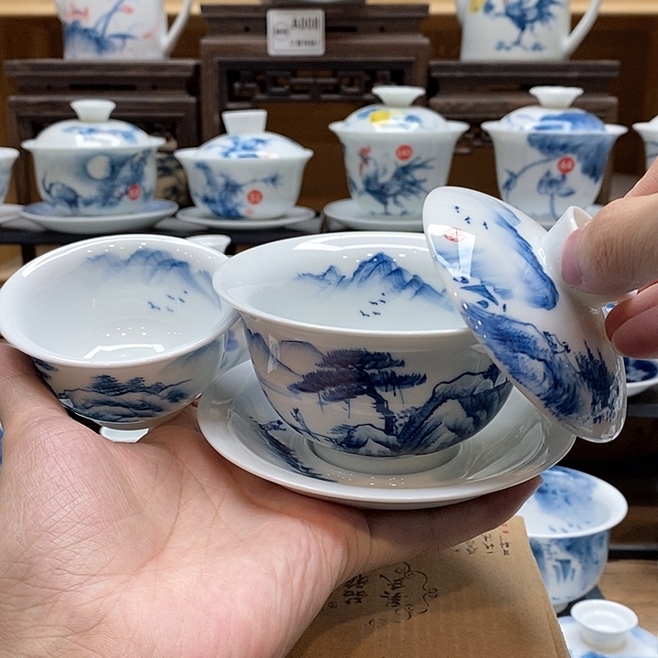 手绘揽胜山水盖碗180cc➕压手杯85cc釉下彩微瑕福利款