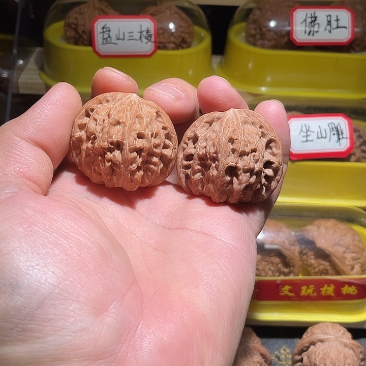 文玩核桃把件磨盘狮子头41