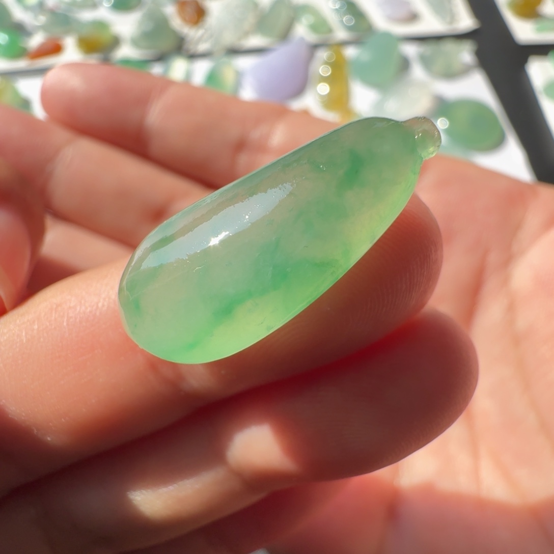 定制翡翠未镶嵌冰绿福瓜