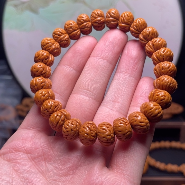 满***红手串桃核13蟠桃手串