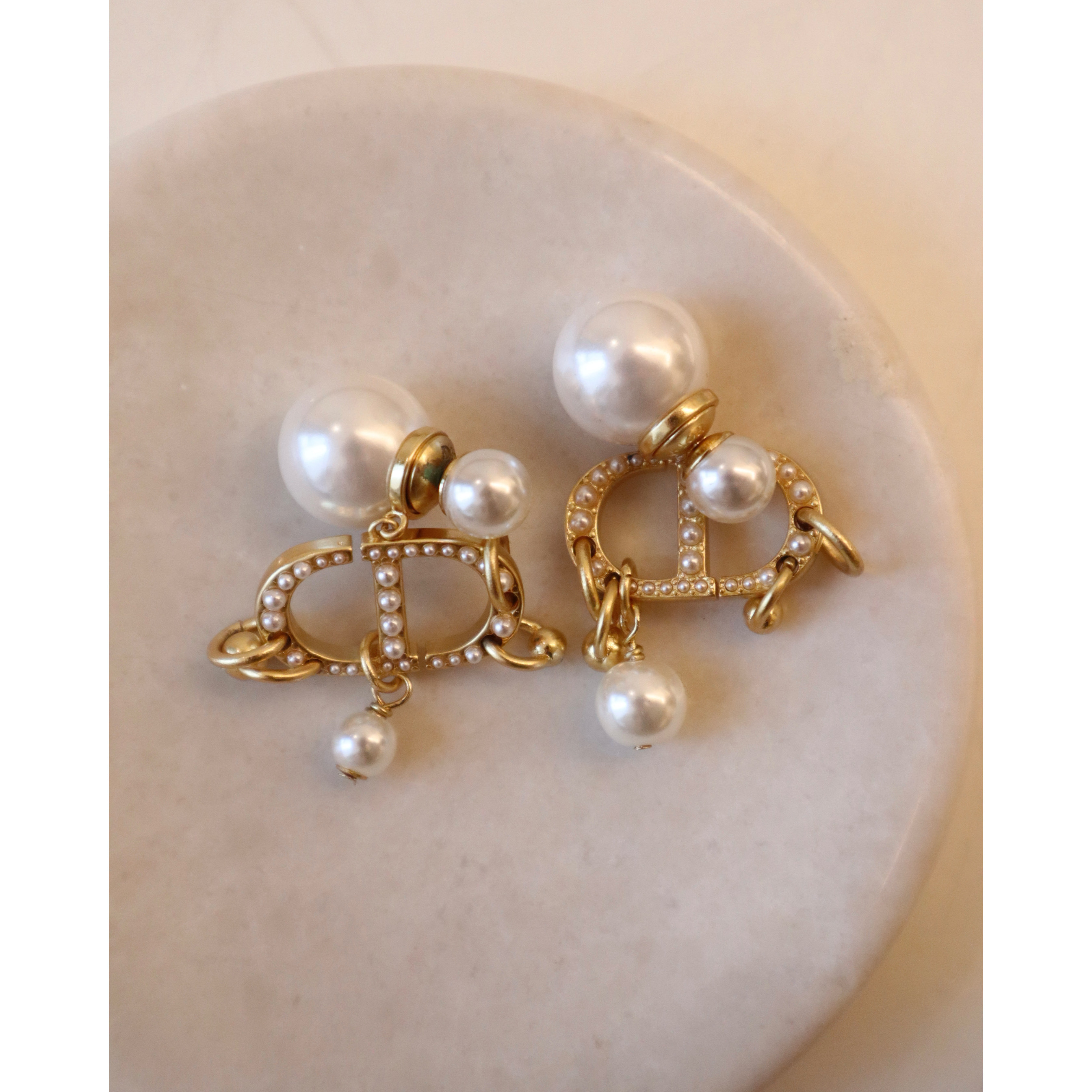 铜合金仿珍珠耳饰 猪鼻子流苏贝珠耳环 B0825