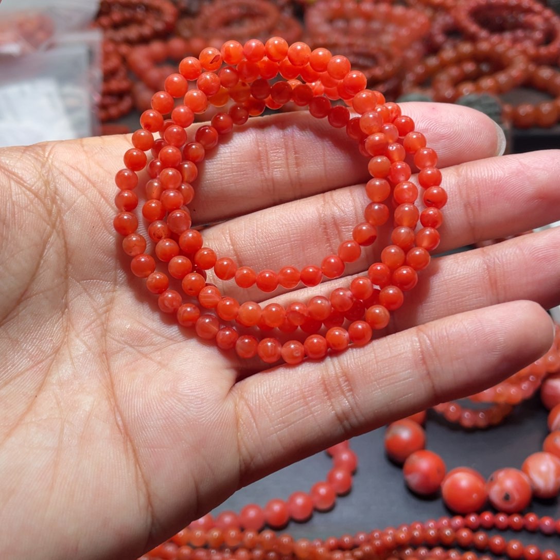 南红玛瑙手链未镶嵌