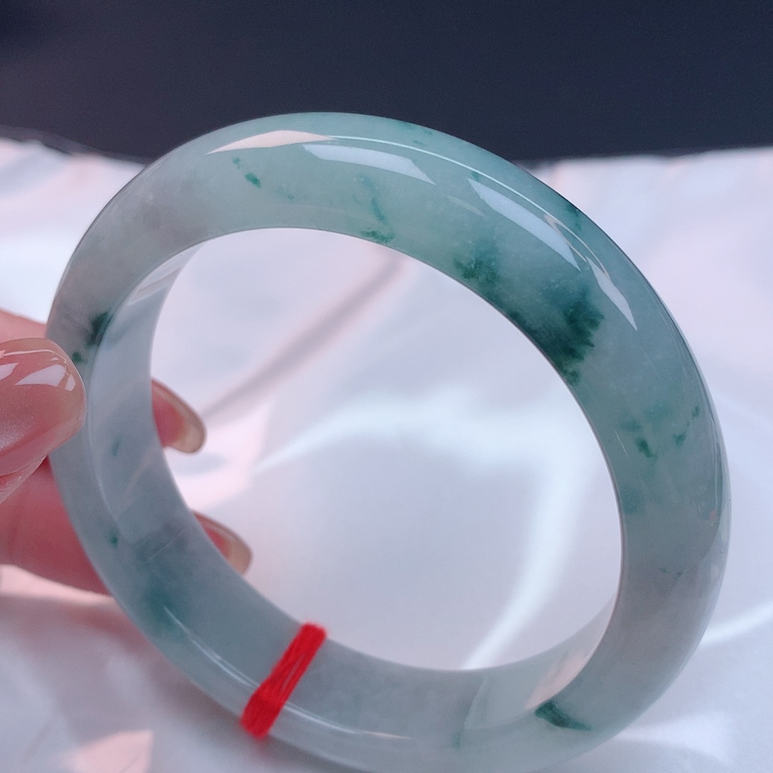 【闪购商品】未镶嵌手镯翡翠57