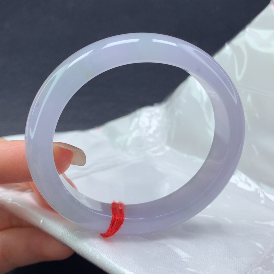 翡翠手镯未镶嵌（40号）（贵妃）正圈50可戴