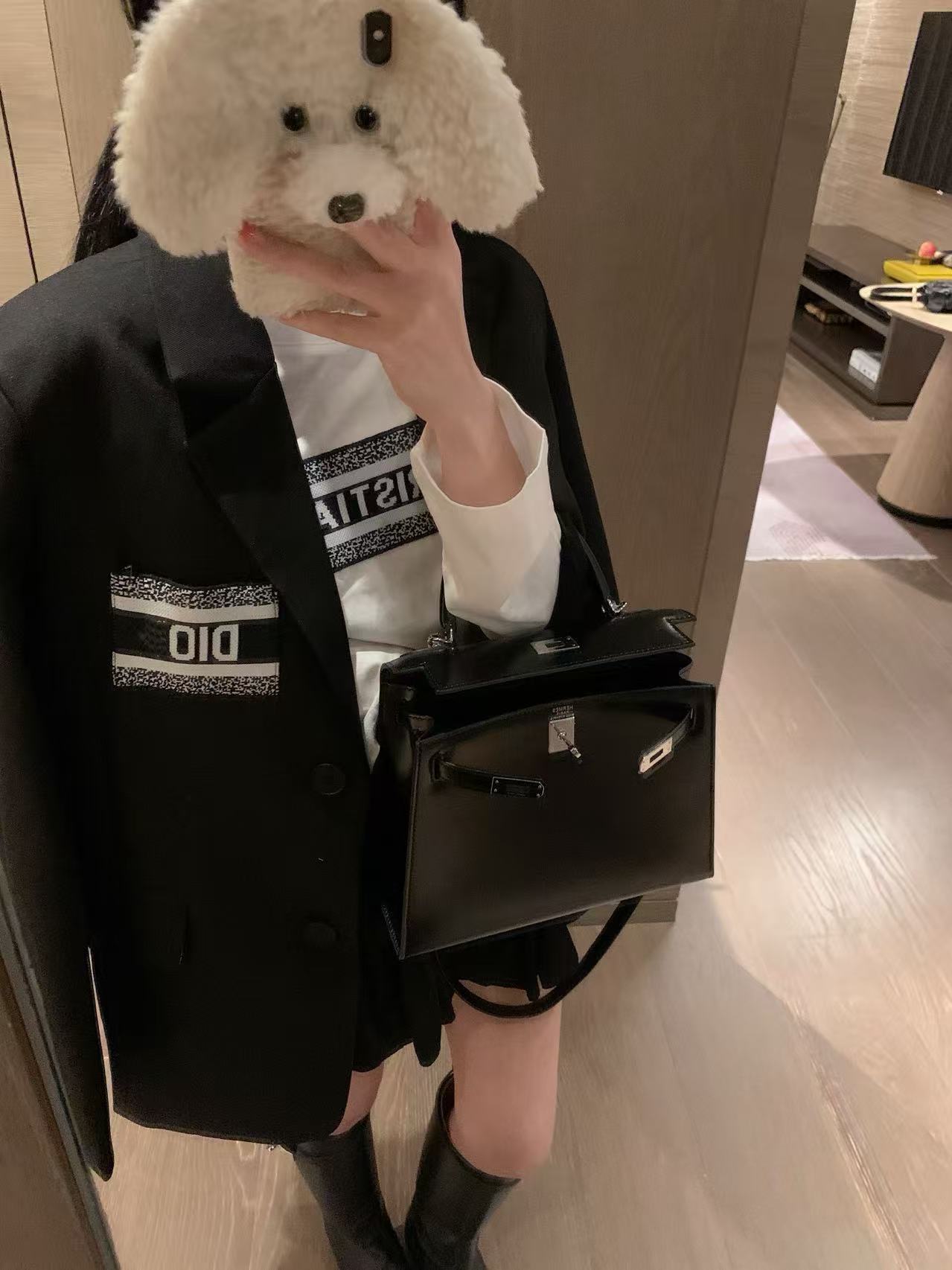 时尚百搭冬季轻奢女西装外套