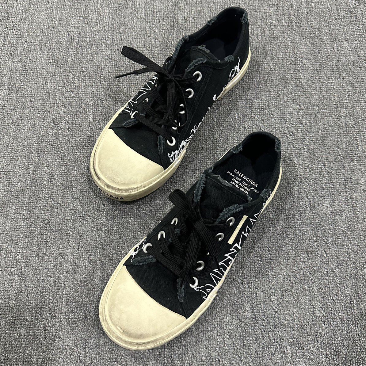 99新 Balenciaga/巴黎世家 低帮做旧板鞋 40 准新全套