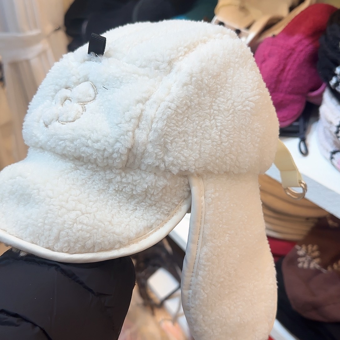 羊毛新款雷锋帽超好看