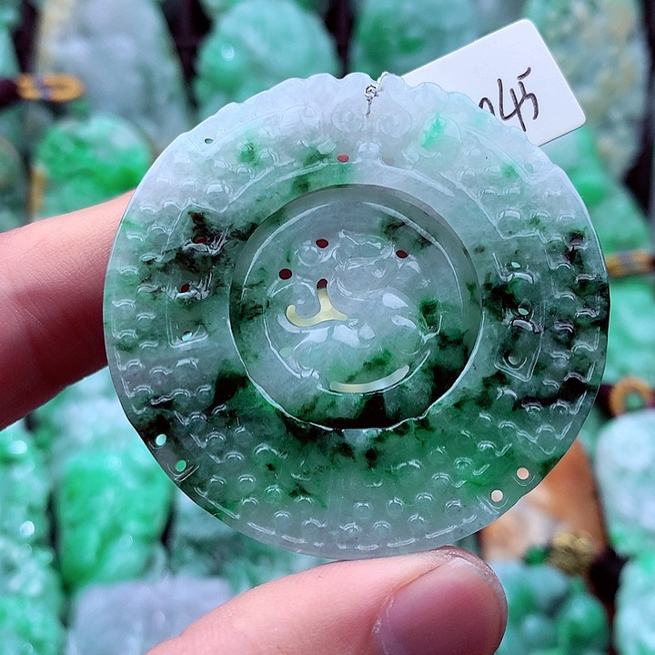 翡翠吊坠(不含链)未镶嵌