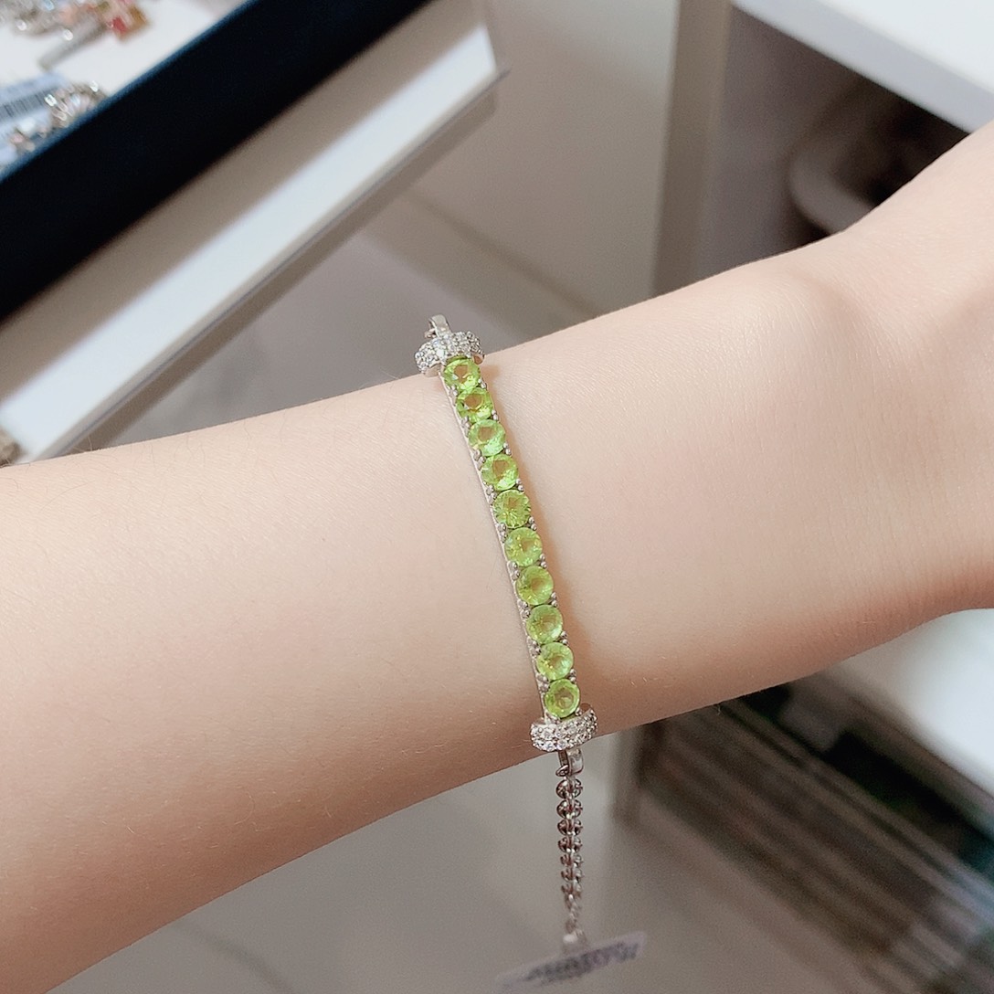 橄榄石手链银S925镶嵌