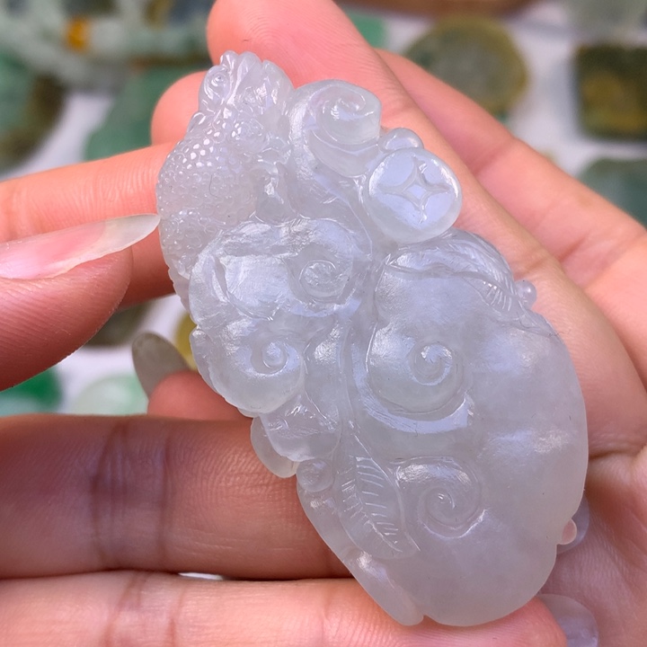 定制翡翠未镶嵌翡翠