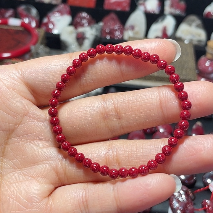 天然辰砂压晶小米珠手链4mm