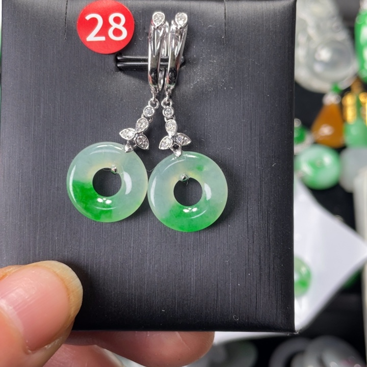 翡翠耳饰18K金镶嵌依*甜甜圈
