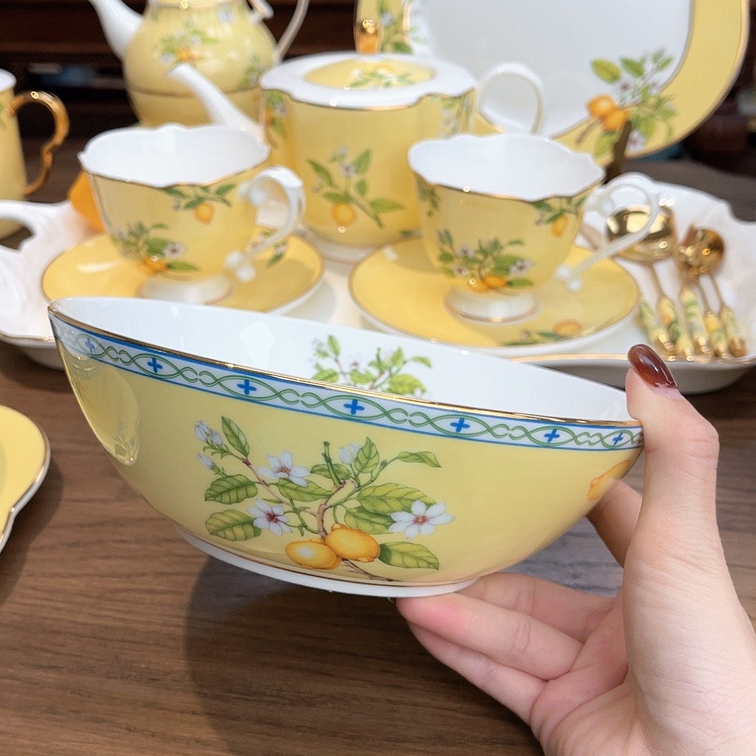 骨瓷19厘米/////////：/