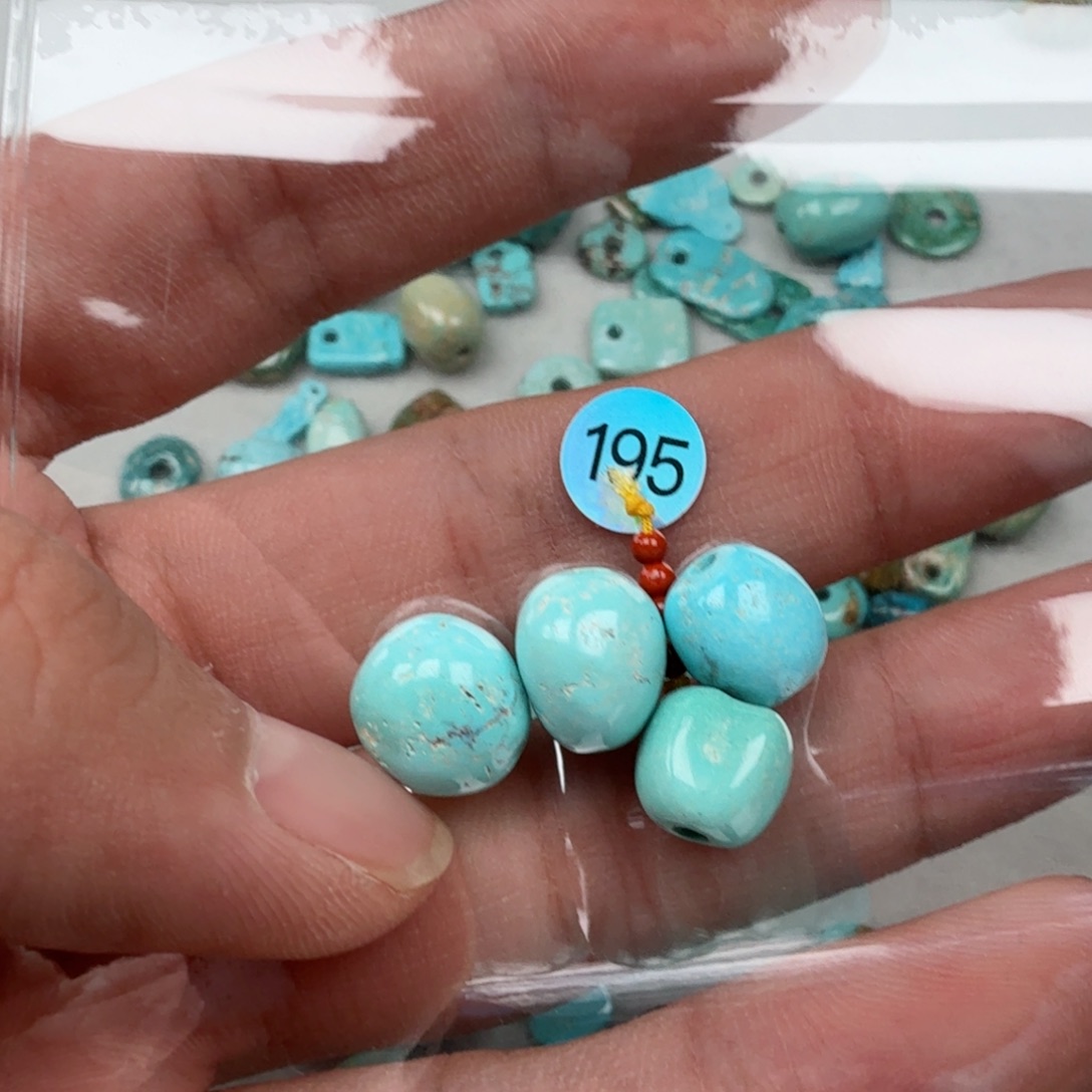 未镶嵌南红玛瑙珠宝奇石
