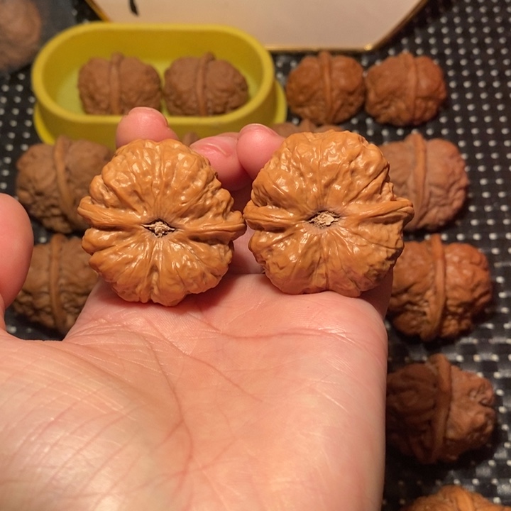 张***。把件文玩核桃大腿肌肉蛙