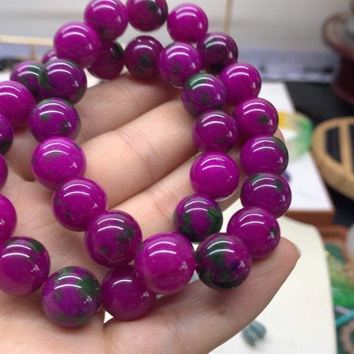 苏纪石（舒俱来）合金颈饰吊坠