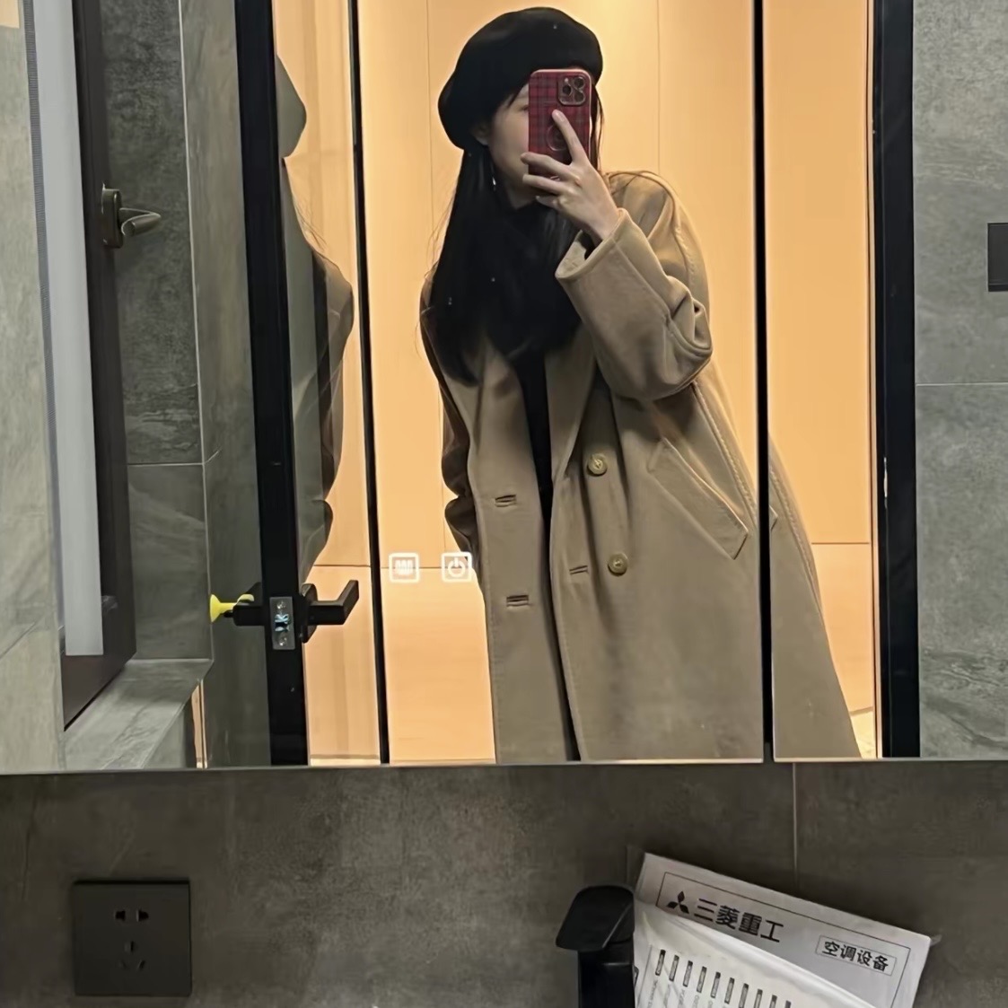 未使用 MaxMara 双排扣大衣女款驼色 34码/F1601219