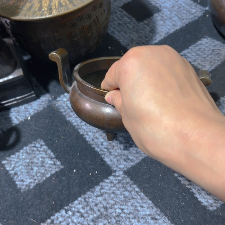 铜器摆件收收藏藏
