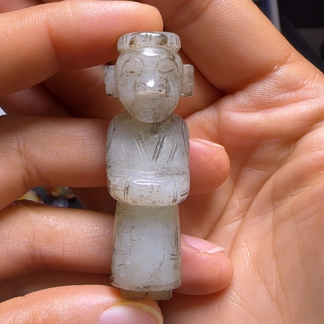 和田玉颈饰未镶嵌