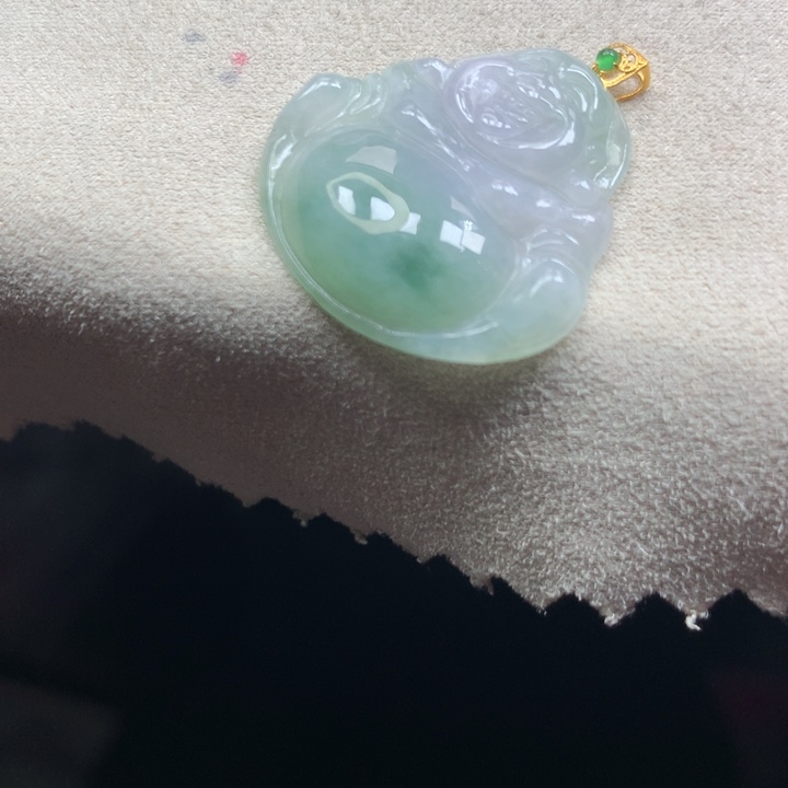 翡翠颈饰18K金镶嵌吊坠