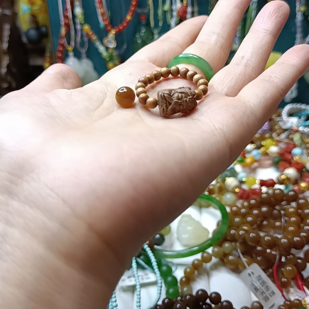 和田玉（糖玉）珠宝半成品未镶嵌