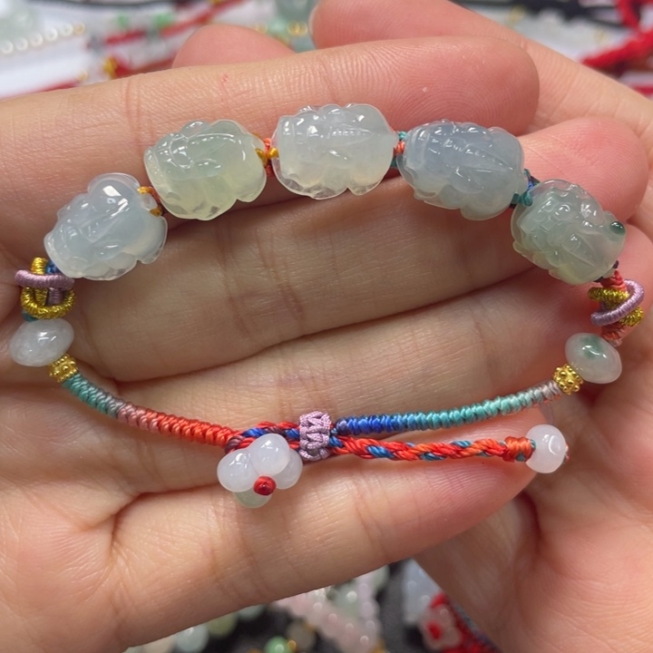 翡翠未镶嵌手绳689999999