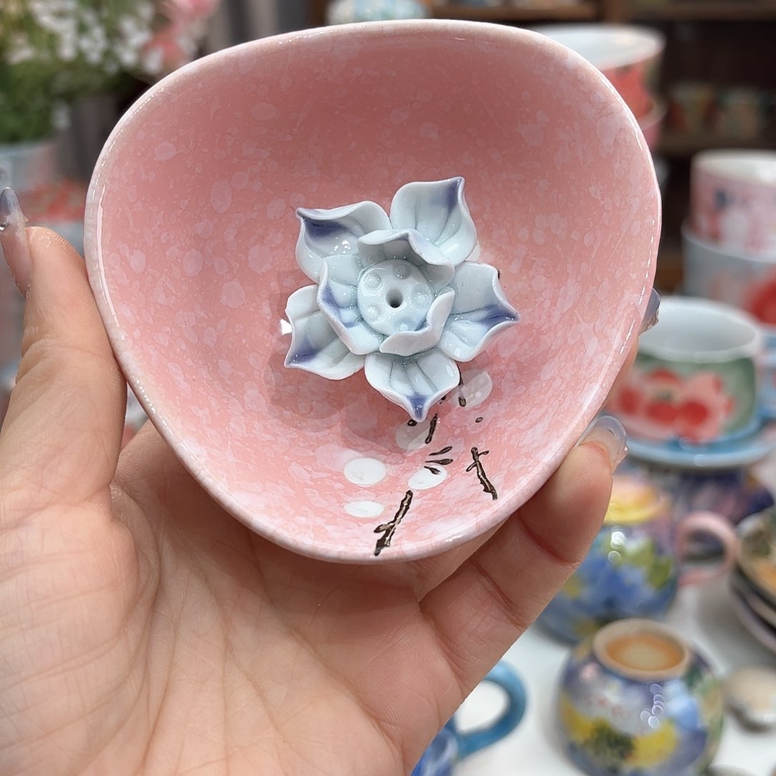 瓷片你的孩子在吗还要不方便你告诉他们